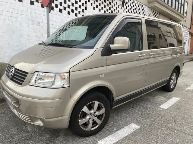 VOLKSWAGEN CARAVELLE 9 PLAZAS
